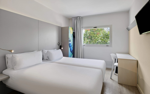 B&B Hotel Girona 2