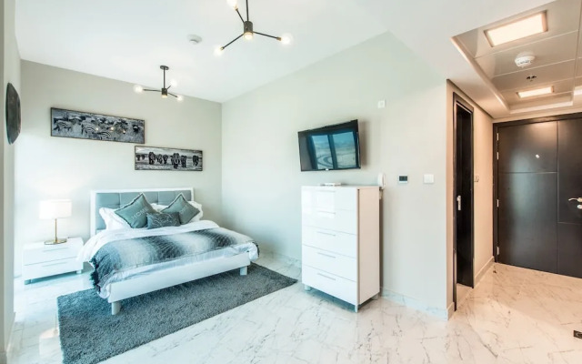 Dubai South MAG 5 560