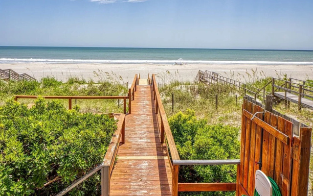 Oceanside - 4 Br Home