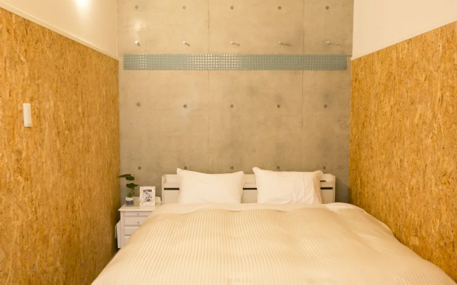 Ostay Kyoto Nijo-Jo Kawa