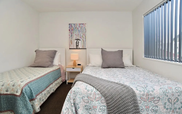Parlane Apartment 1
