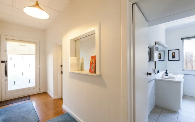 KELLY, 3BDR Northcote House