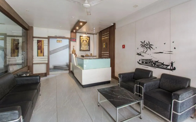 Oyo 48707 Hotel Bhavani Residency