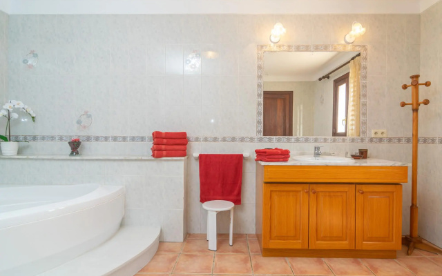 CAN PUÇA - Villa with private pool in Santanyí. Free WiFi