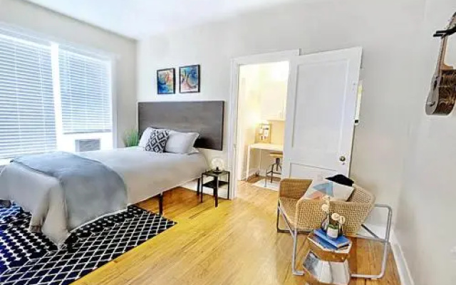 1920s Urban Charm SHELTER IN PLACE HERE!