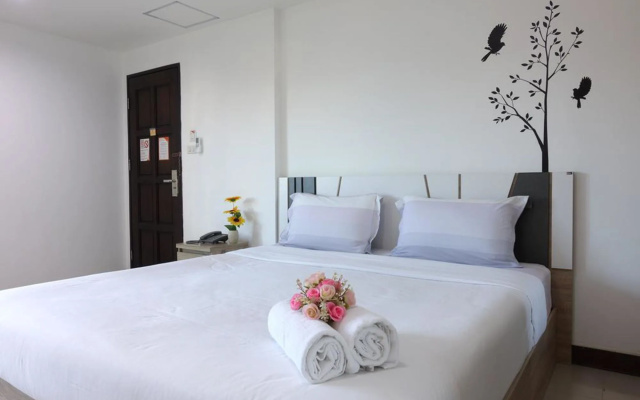 Rinn Boutique House