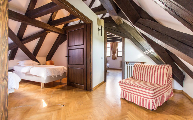 Residence Thunovska 19