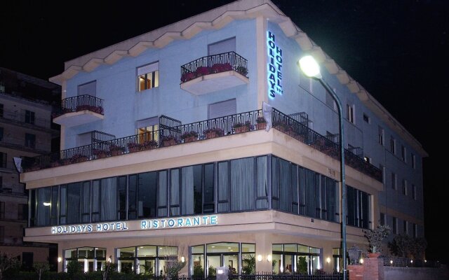 Hotel Holidays Торре-дель-Греко вид на фасад