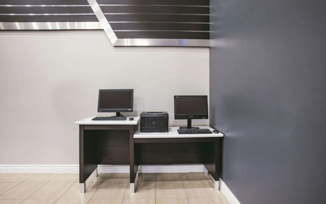 La Quinta Inn & Suites Dublin-pleasanton