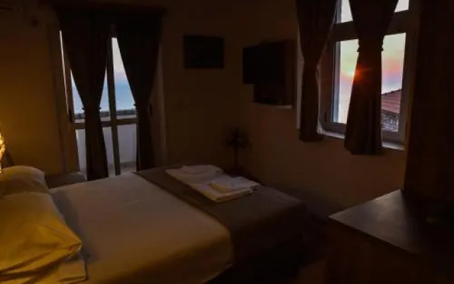 Old Town Rooms