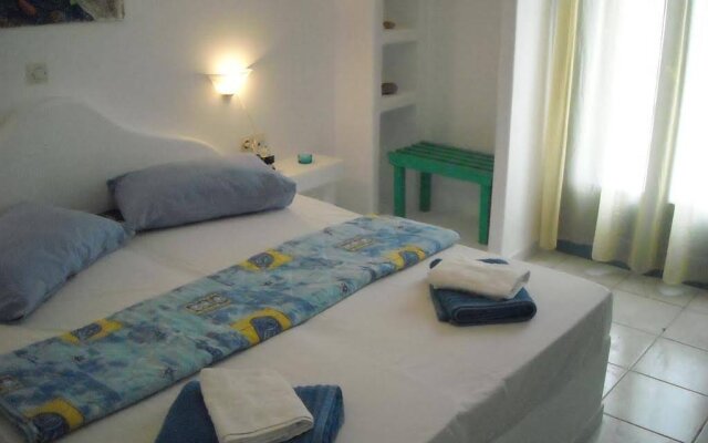 Ostria Vento in Pollonia, Greece from 139$, photos, reviews - zenhotels.com hotel front