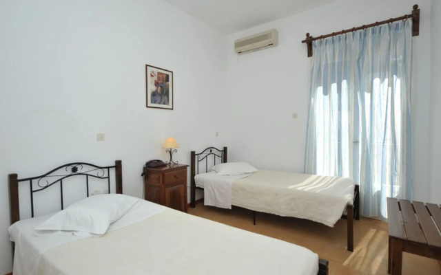 Hotel Eri