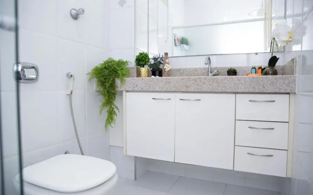 20 m from the beach in the center of Guarapari - Brazilian Corner