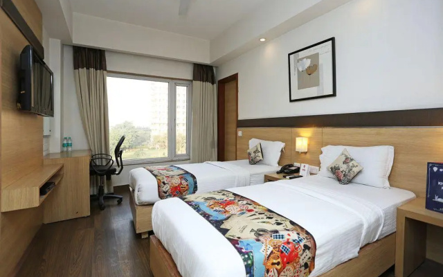 OYO 11326 Hotel Camria