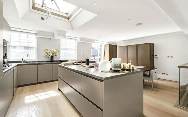 Ultra-lux 8M Chelsea Penthouse Huge Terrace