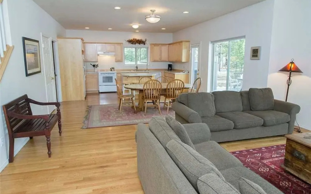 Splitrock Lane 10