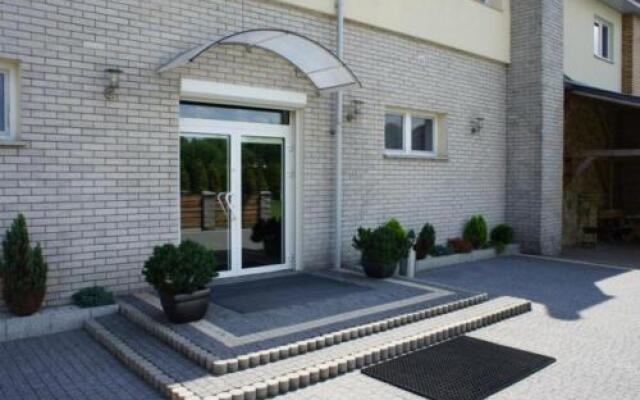 Hotel Ewita вид на фасад