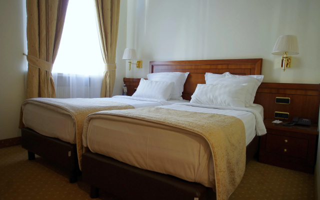 My City Hotel