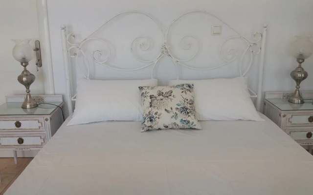Estate Dafnopanagia Luxury Apartment