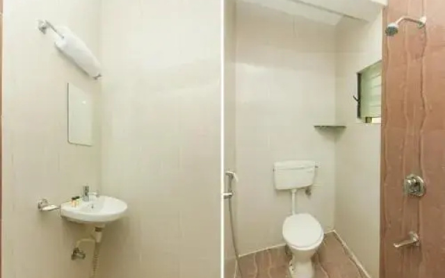 Hotel Shree Raj by OYO Rooms
