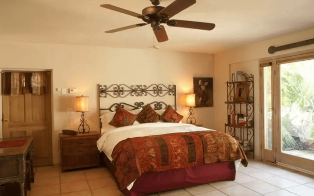 Villa Thornhill
