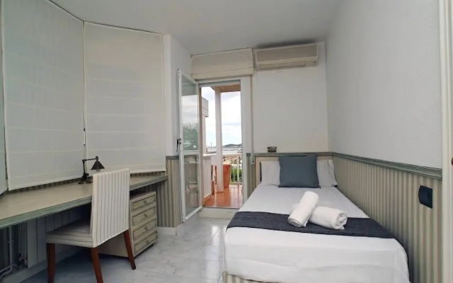 Casa Primera Línea de Mar Cala Balmins