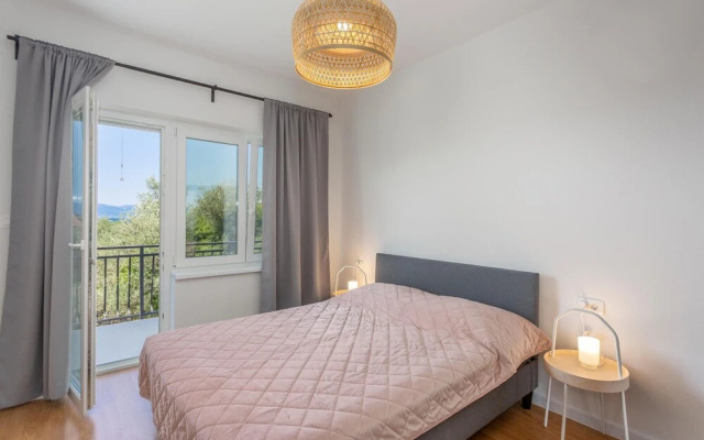 Stunning Apartment in Malinska With 3 Bedrooms and Wifi