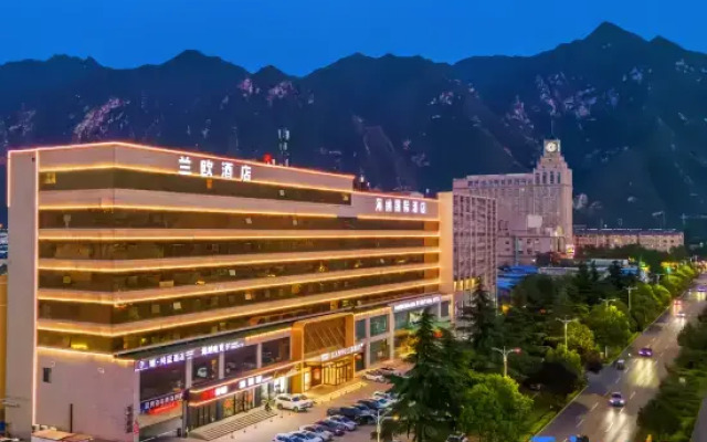 Lanou Hotel (Yongji Hedong Avenue Branch)