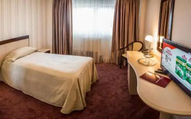 Hotel Caprioara