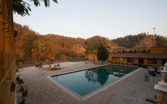 Rawla Ratanpur - Kingfisher Hotel