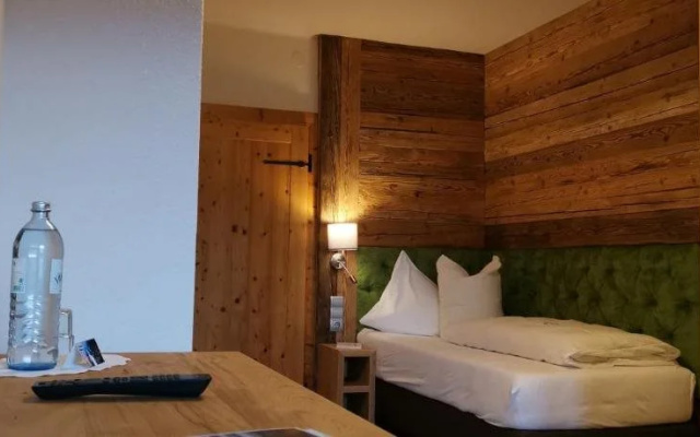 Hotel Gasthof Weissensee