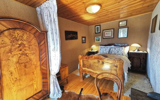 Holiday Home Mavrici - Two Bedroom Holiday Home with Pool