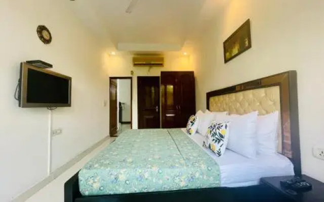 Olive Service Apartments - Defence Colony