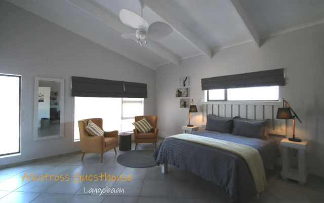 Albatross Guesthouse