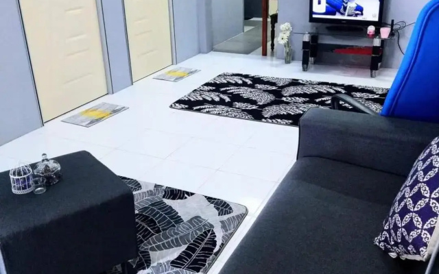 Azie Homestay