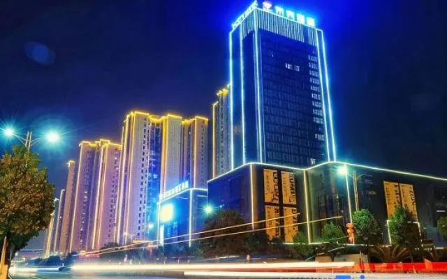 V City Hotel