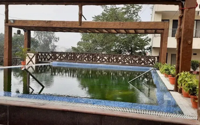 Sparsh Hotel And Resort By Spree
