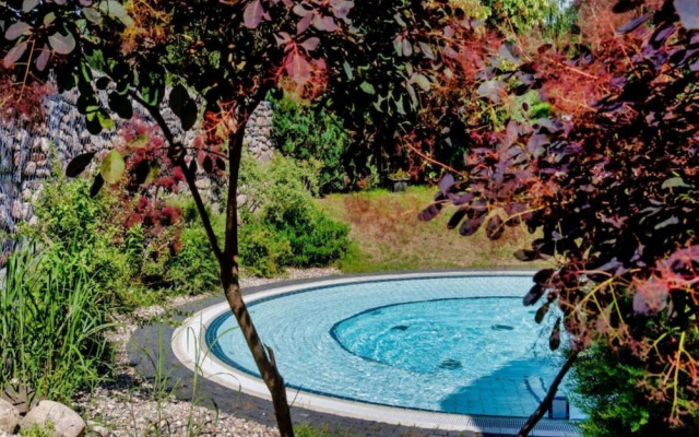 Sunday Resort Marina 1-bedroom Apartment