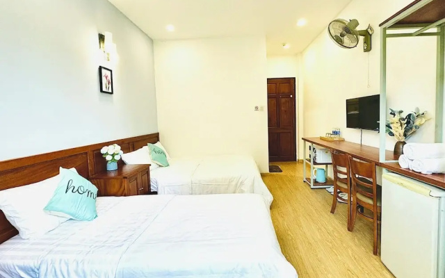 Huyen Home