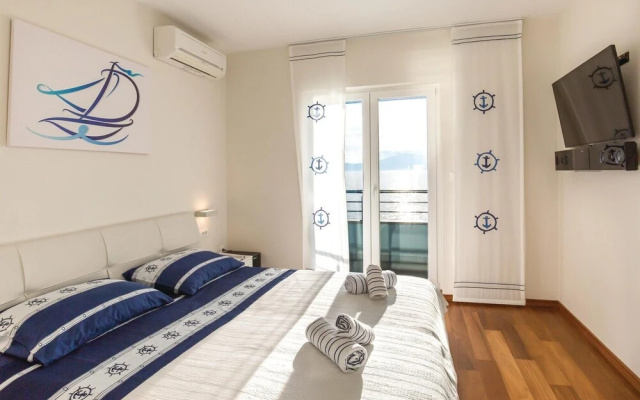 Stunning Home in Brist With Wifi and 4 Bedrooms
