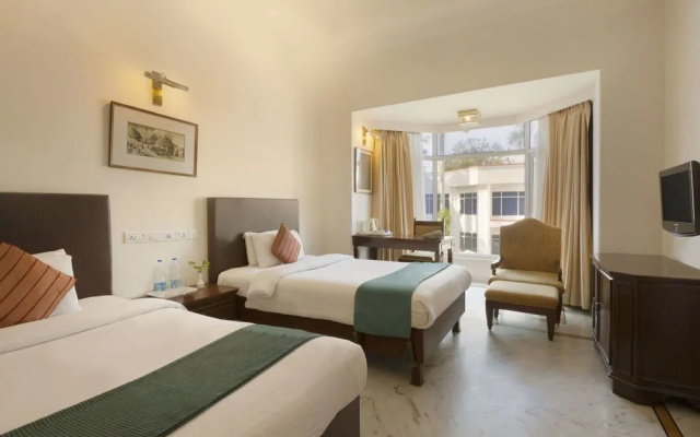 Holiday Inn