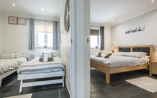 Pendine Heights - 2 Bedroom Apartment