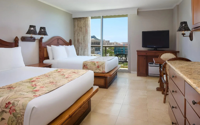 Luana Waikiki Hotel & Suites