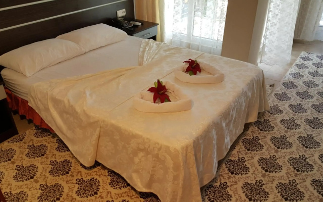 Kartal Hotel
