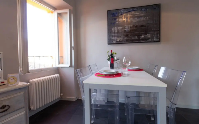 Mamma Ciccia Holiday Home - La Tour Orange Varenna