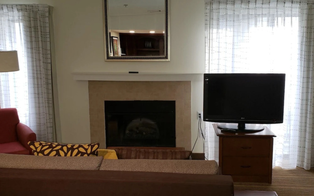 Residence Inn Albany Airport