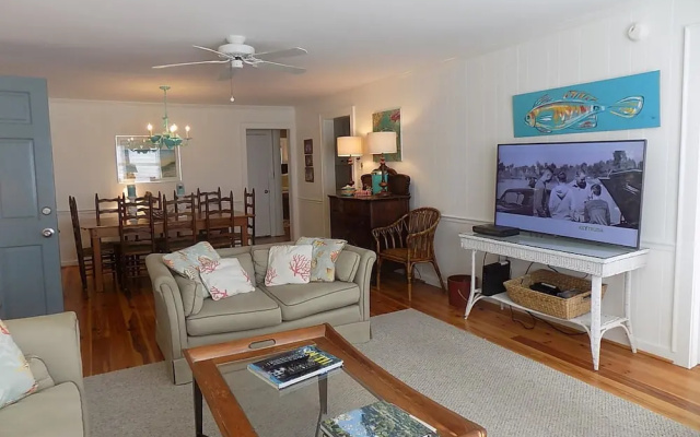 King Fens Inn - 5 Br Home