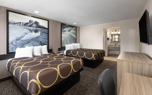 Super 8 by Wyndham Tucson/Grant Road Area AZ