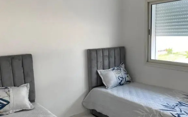 Lovely 4-Bedroom Condo with Pool