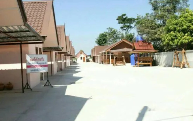 Suparit Resort